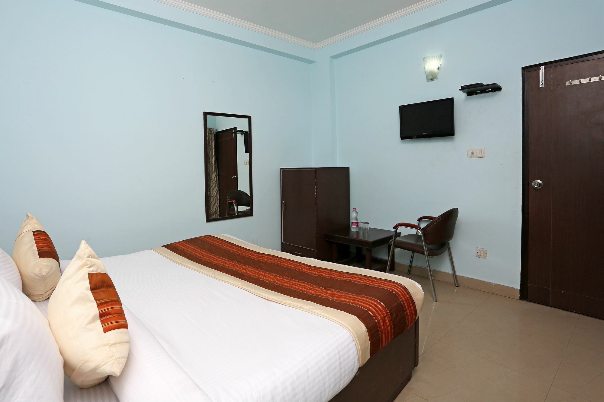 Hotel Aero Look Neu-Delhi Exterior foto